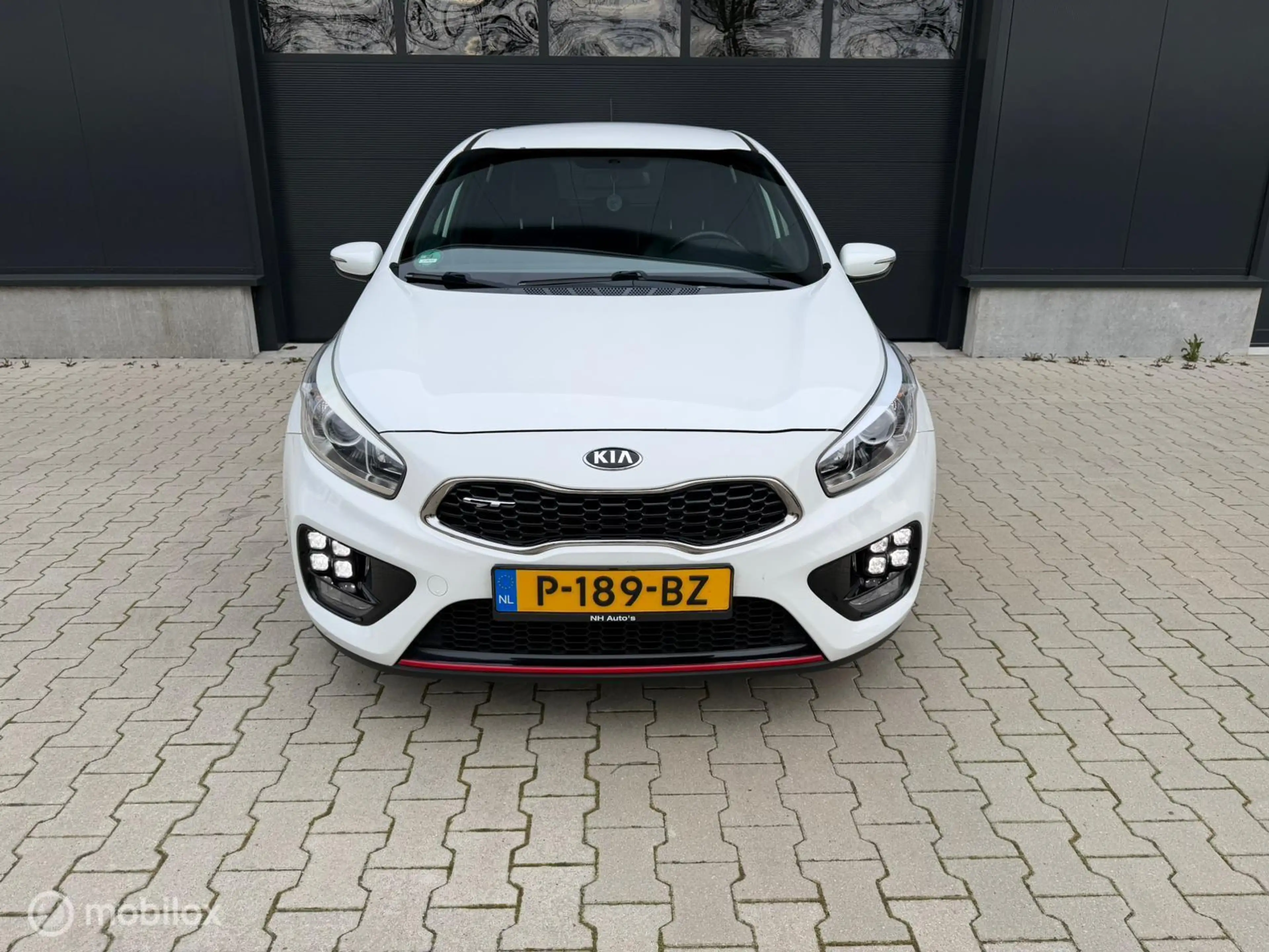 Kia Ceed / cee'd 1.6 GT I 204PK I Xenon I Stuurverw I NW APK Stoelv — photo 2