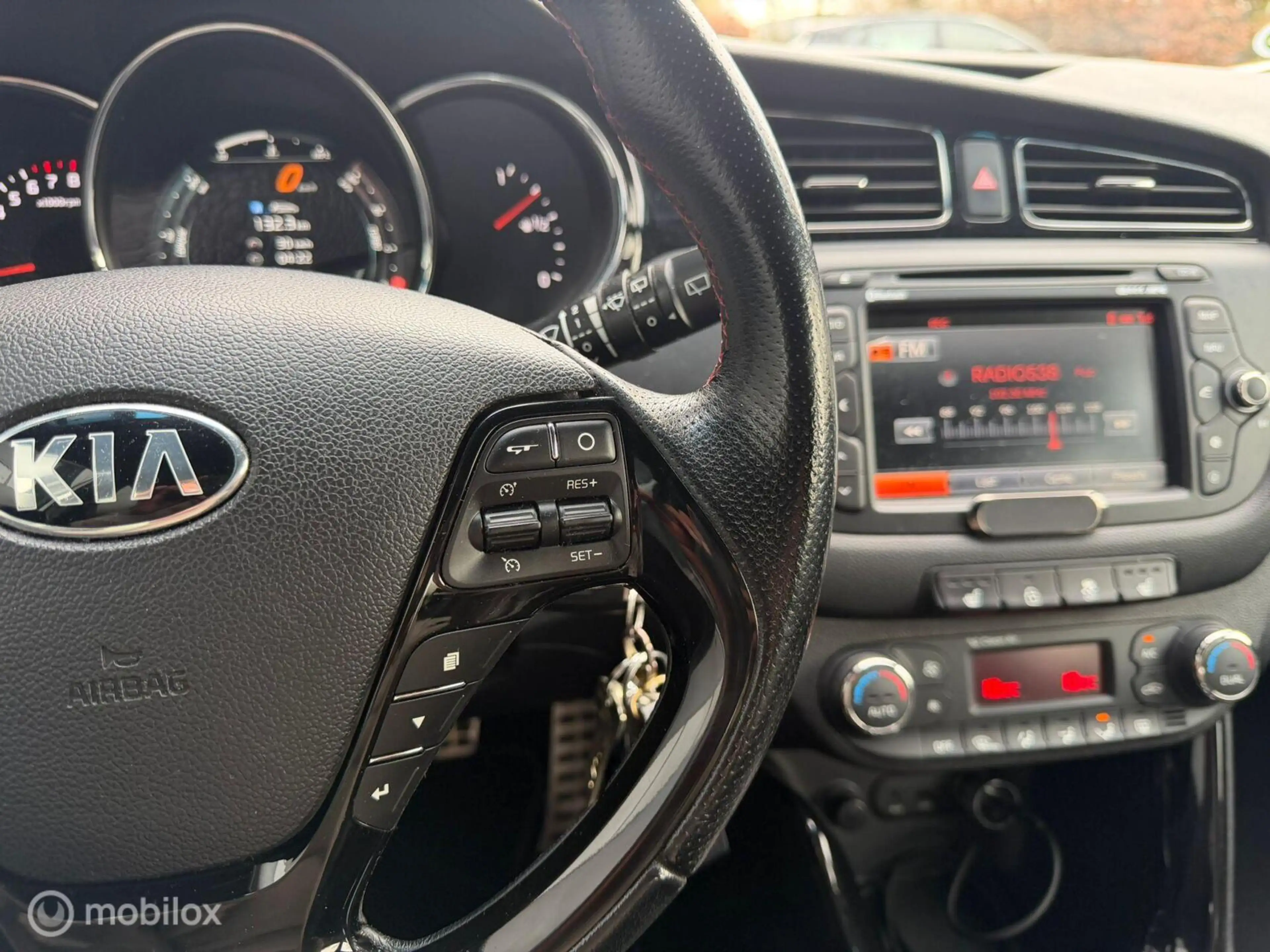 Kia Ceed / cee'd 1.6 GT I 204PK I Xenon I Stuurverw I NW APK Stoelv — photo 13