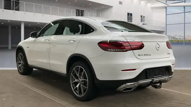 Mercedes-Benz GLC 300 de AMG 20*Mubeam*HUD*Sound*AHK*Distro