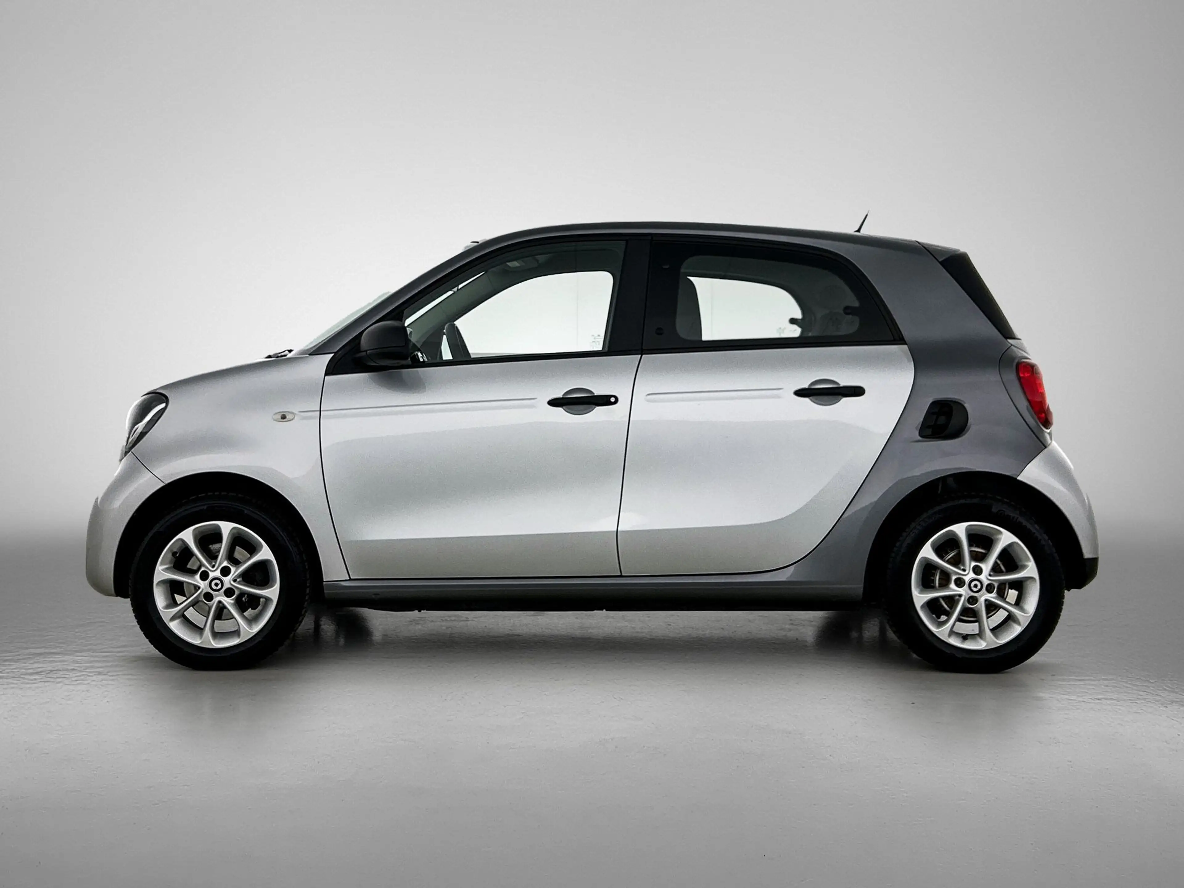 smart forFour 1.0 Business Solution 5drs./ Airco-ecc./ Lm.velgen — photo 3