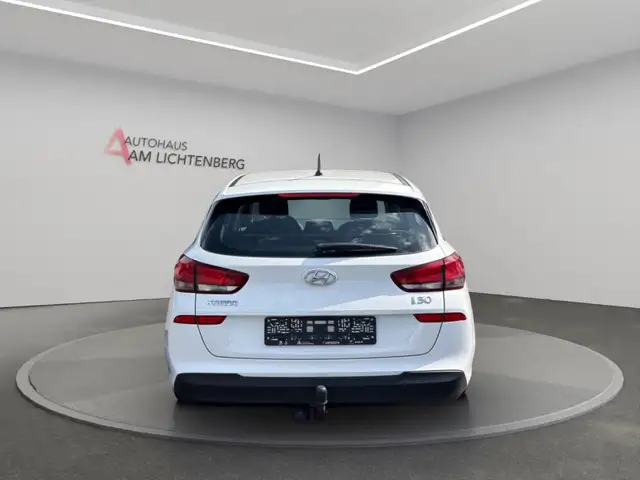 Hyundai I30 view 5