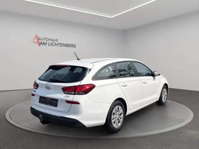 Hyundai I30 view 4