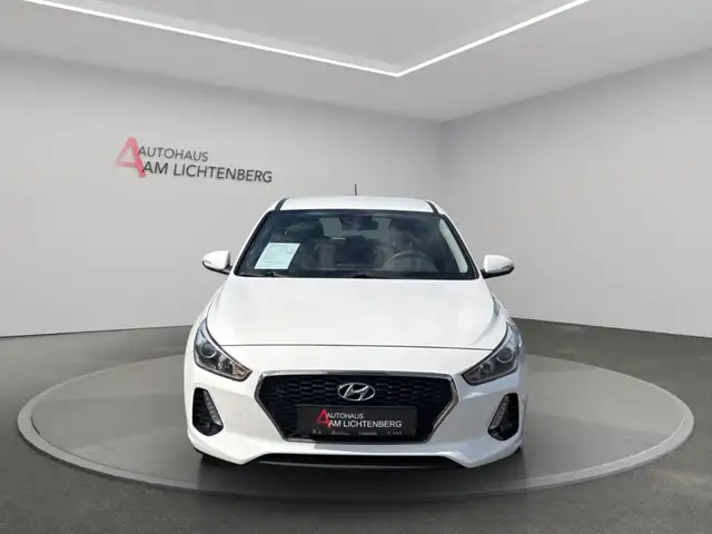 Hyundai I30 view 3