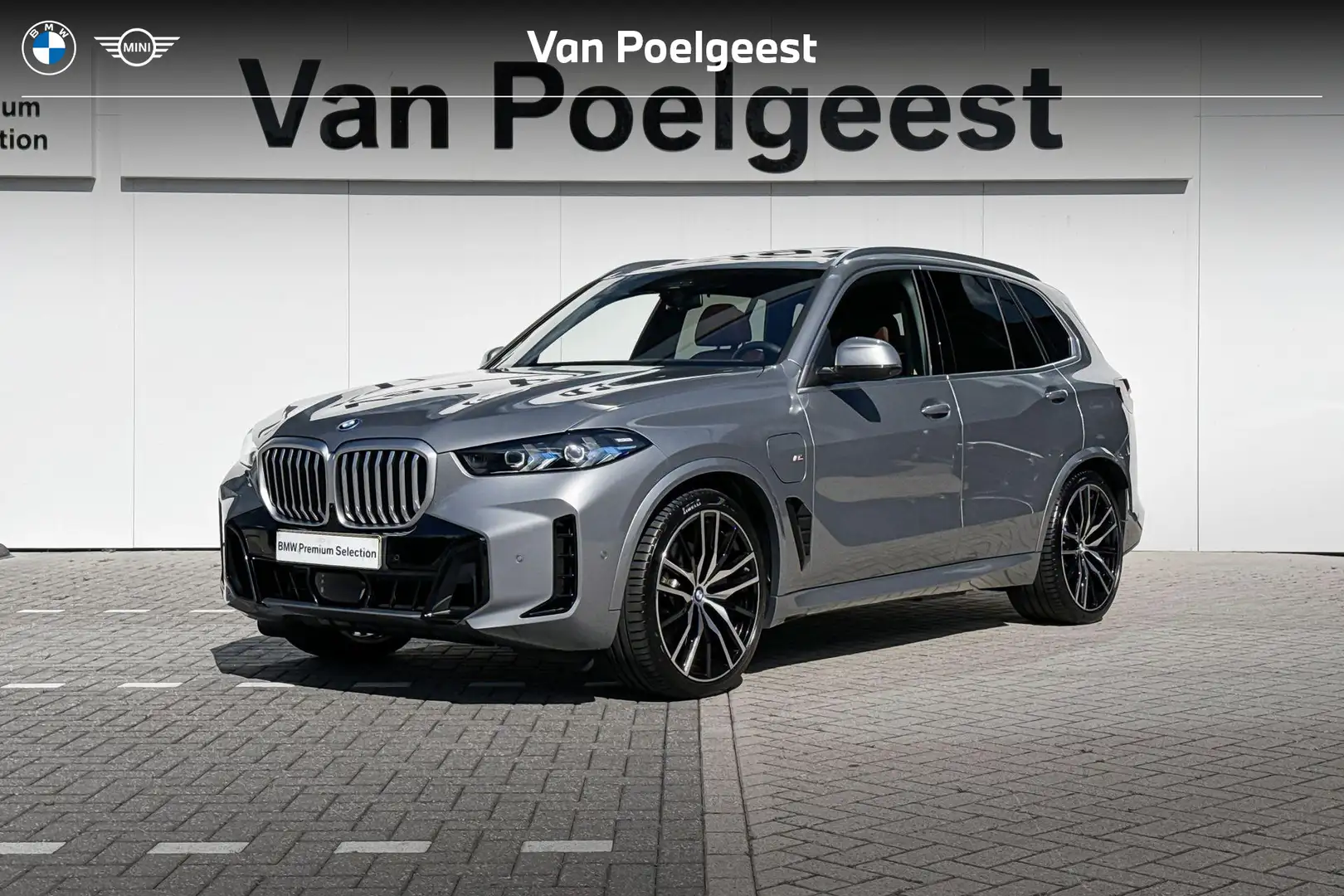 BMW X5 xDrive50e | Selections | Innovation Pack | M Sport Grijs - 1