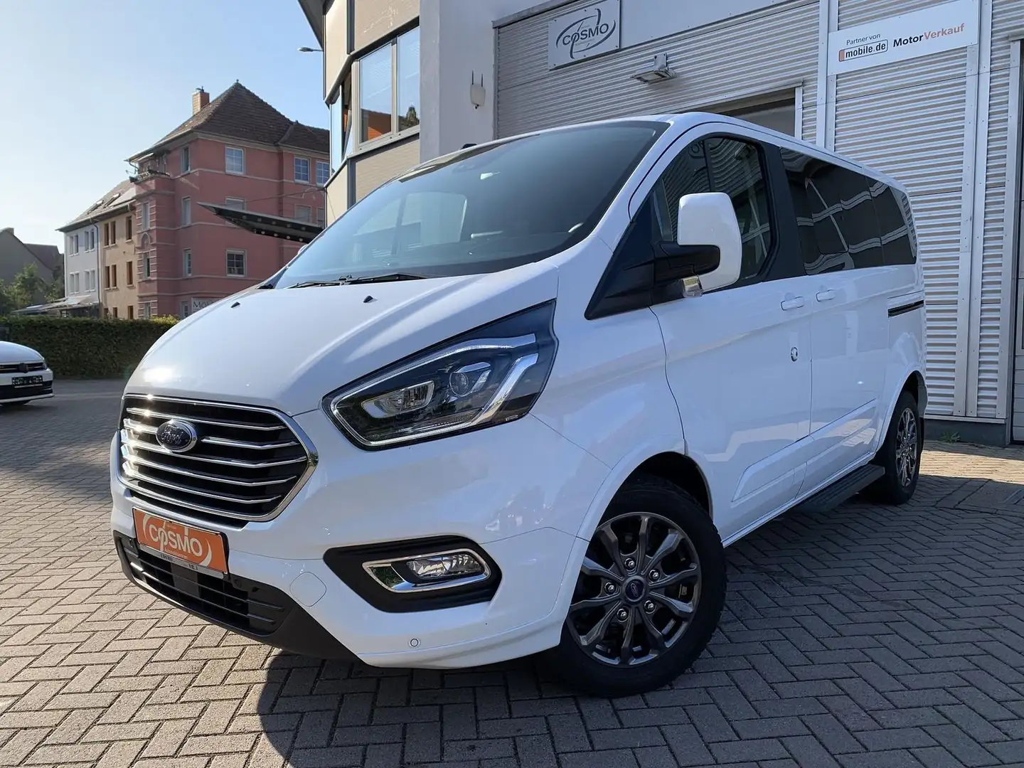 Ford Tourneo Custom Titanium X L1 AHK+Xenon+Kamera Blanc - 1