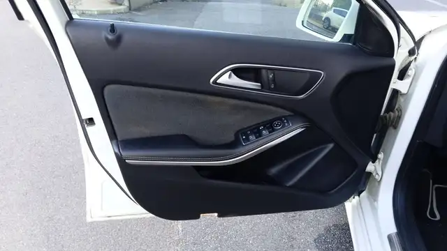 Mercedes-Benz A-Class view 7