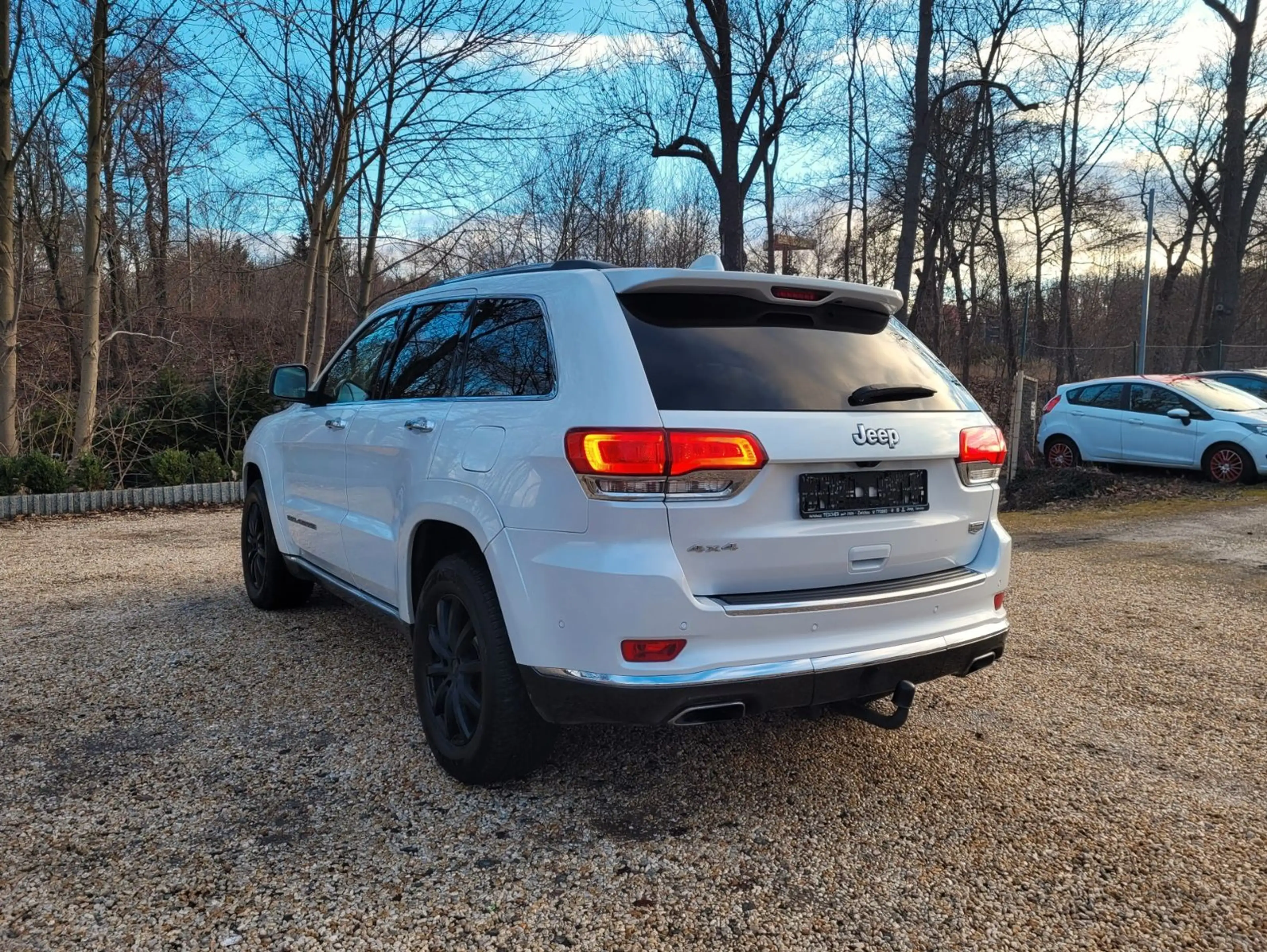 Jeep Grand Cherokee 3.0 CRD Summit*ACC*Navi*R-Cam*TÜV — photo 3