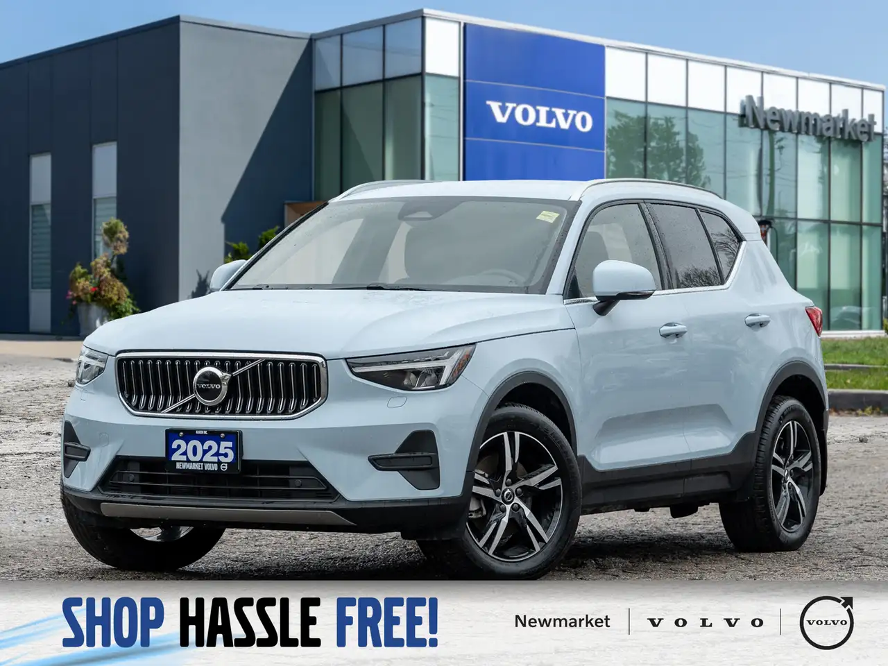 2025 Volvo XC40