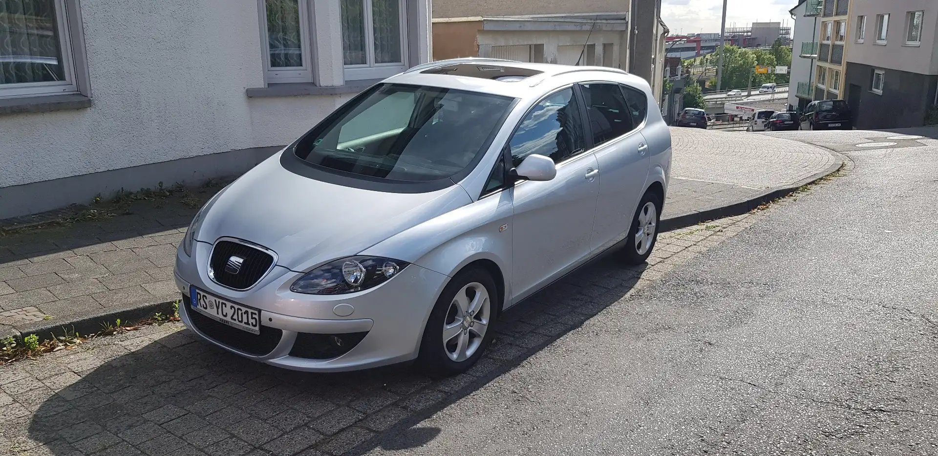 SEAT Altea XL 1.9 TDI DPF DSG Stylance Argent - 1