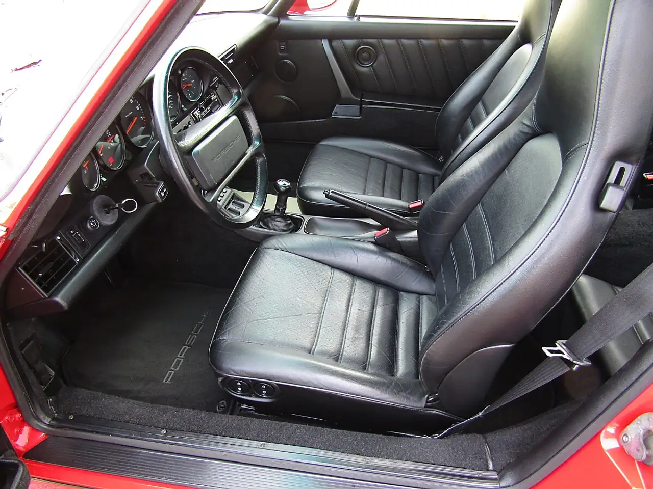 Porsche 911 Carrera 4 Coupé, foto 10