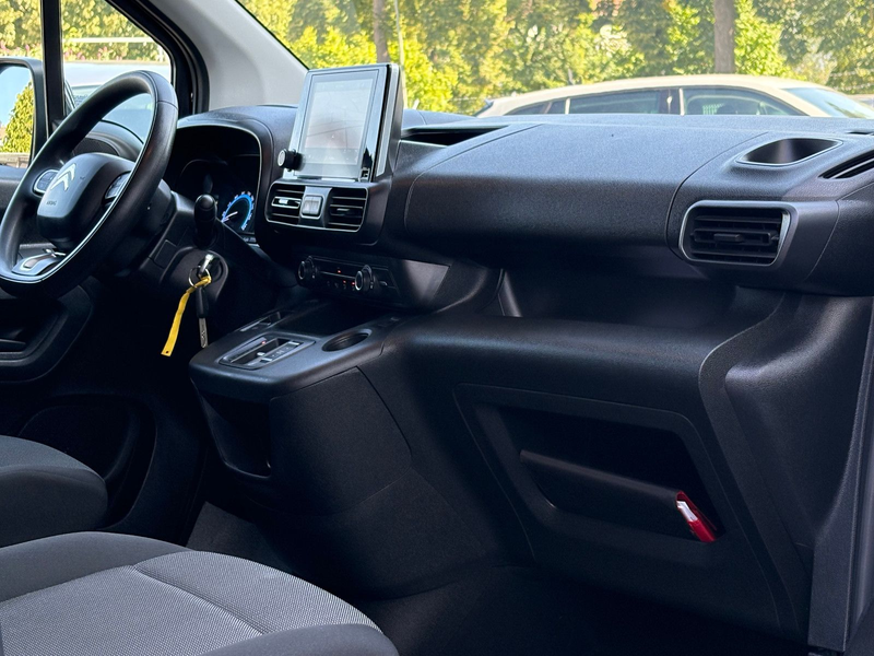 Citroen Berlingo Kasten Club Elektro L1 AHK STANDHZG NAV — photo 10