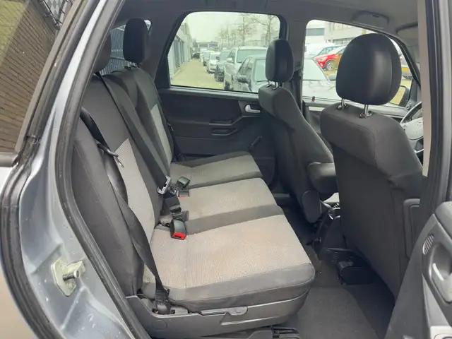 Opel Meriva view 10