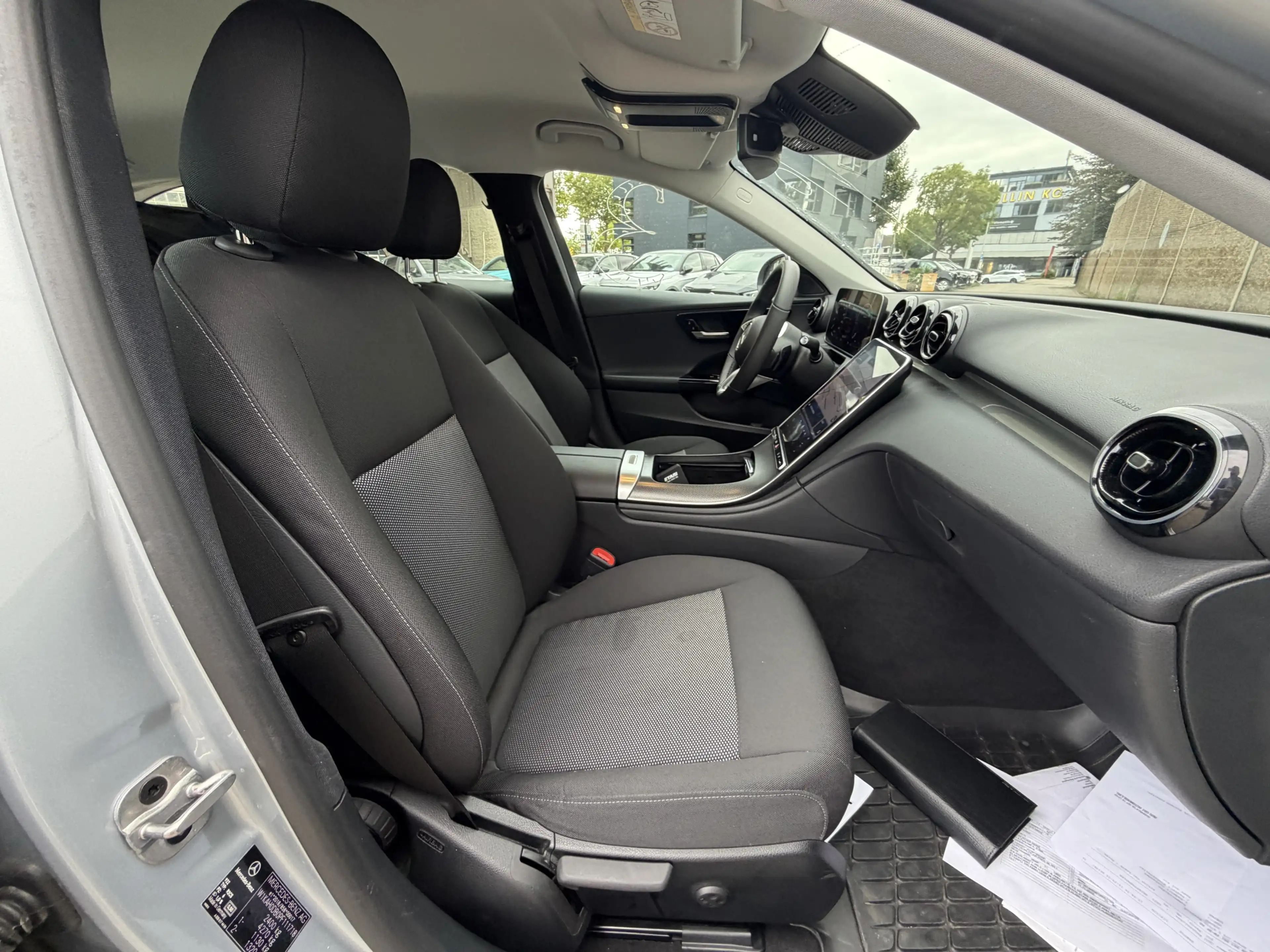 Mercedes-Benz C 200 200 d T 9G-TRONIC | RFK | LED | DAB — photo 10