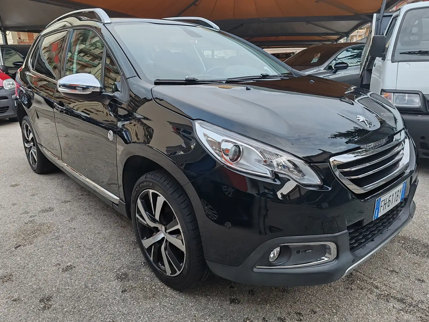 Peugeot 2008 2008 1.6 bluehdi Allure s Grijs - 1
