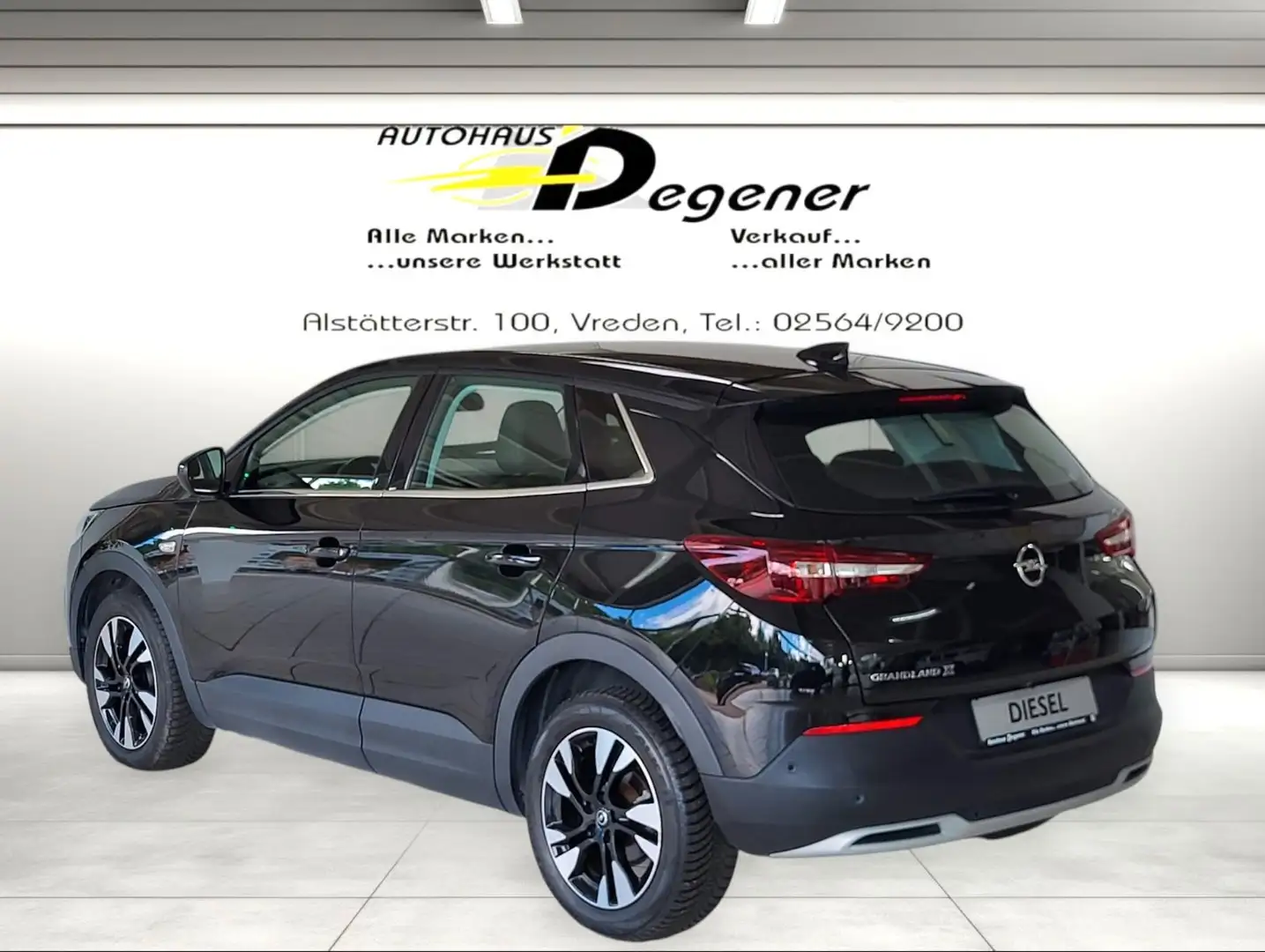 Opel Grandland X Diesel/ Automatik/ Allwetter Schwarz - 2