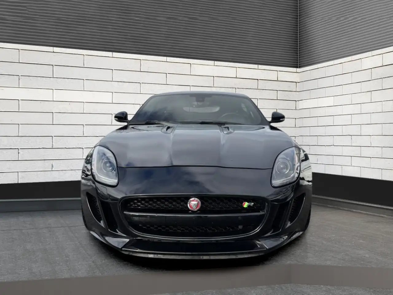 Jaguar F-Type снимка Jaguar F-Type