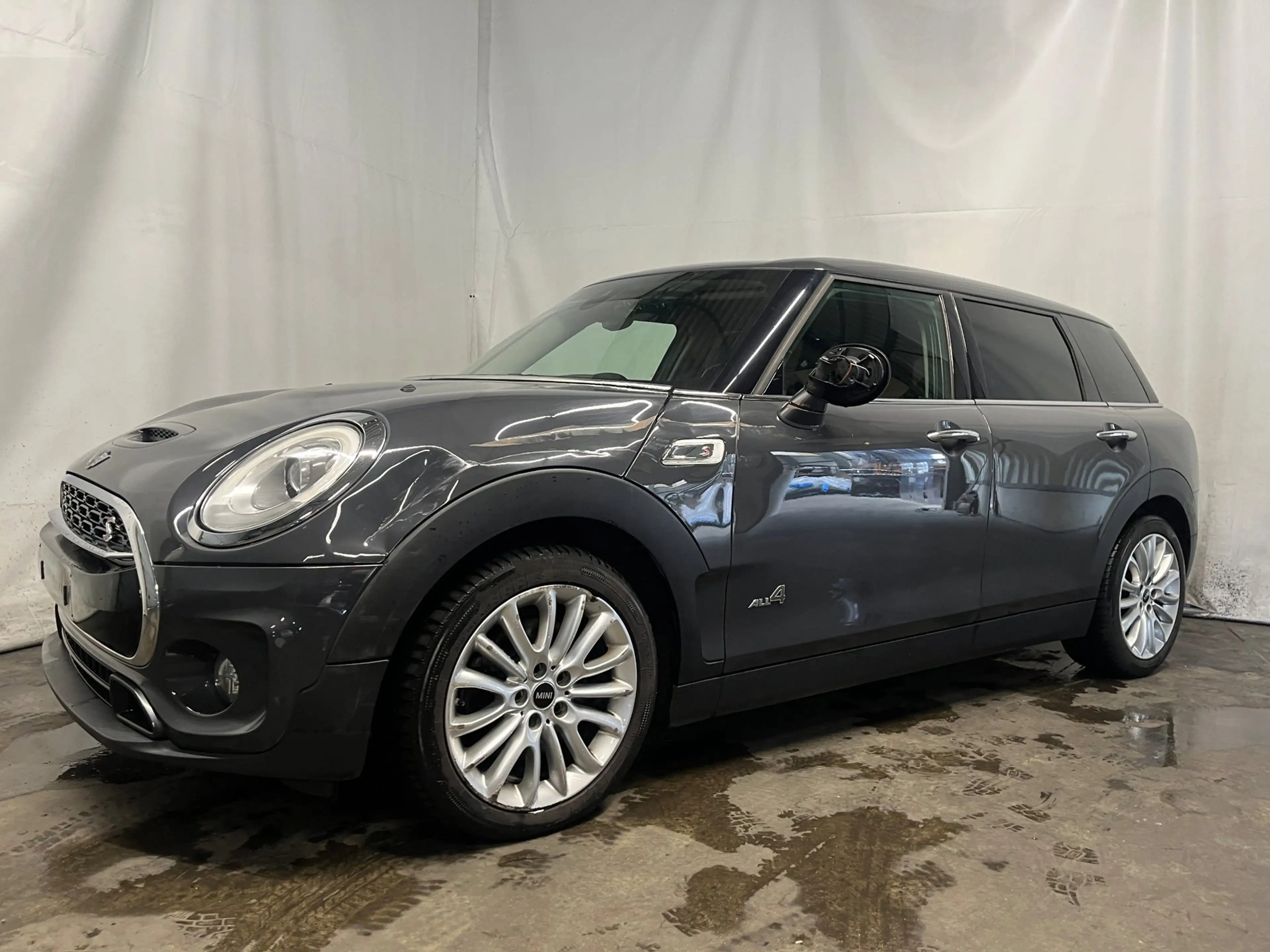 MINI Cooper S Clubman 2.0 - Linker Front Schade — photo 2