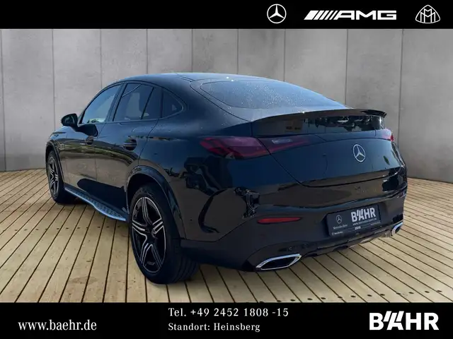 Mercedes-Benz GLC view 3
