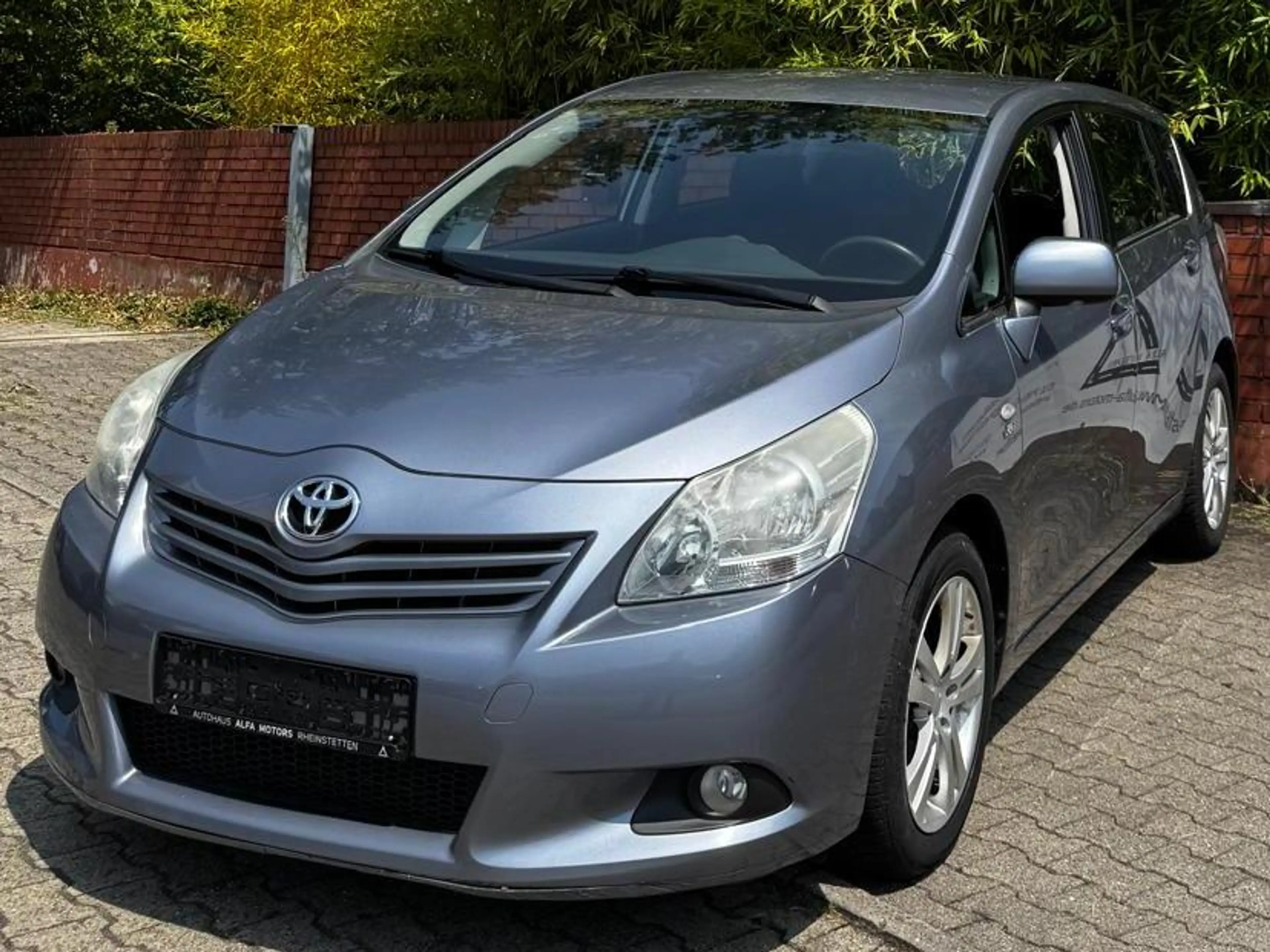 Toyota Verso Life // 7-Sitzer // TÜV neu // Automatik //