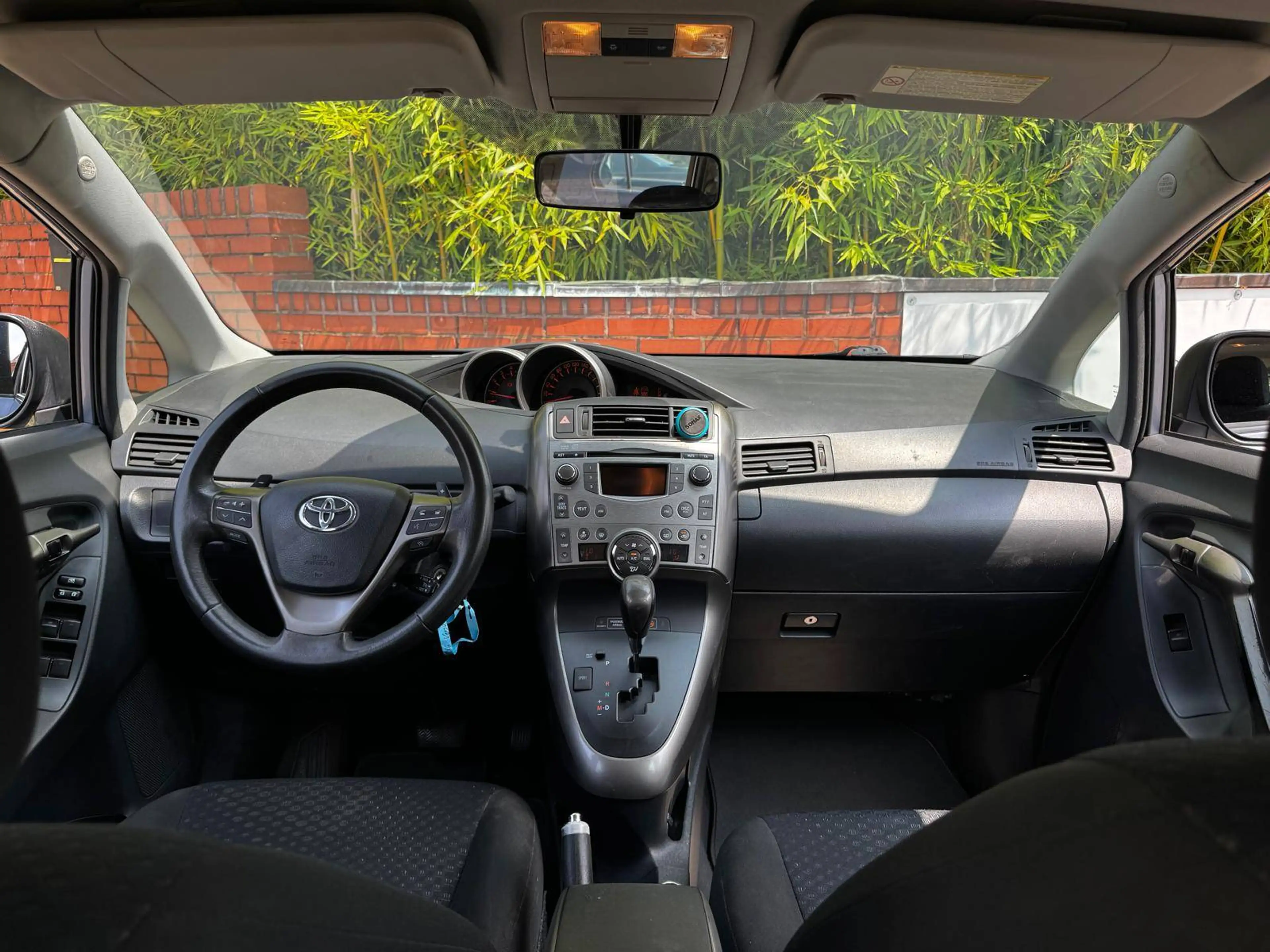 Toyota Verso Life // 7-Sitzer // TÜV neu // Automatik // — photo 11