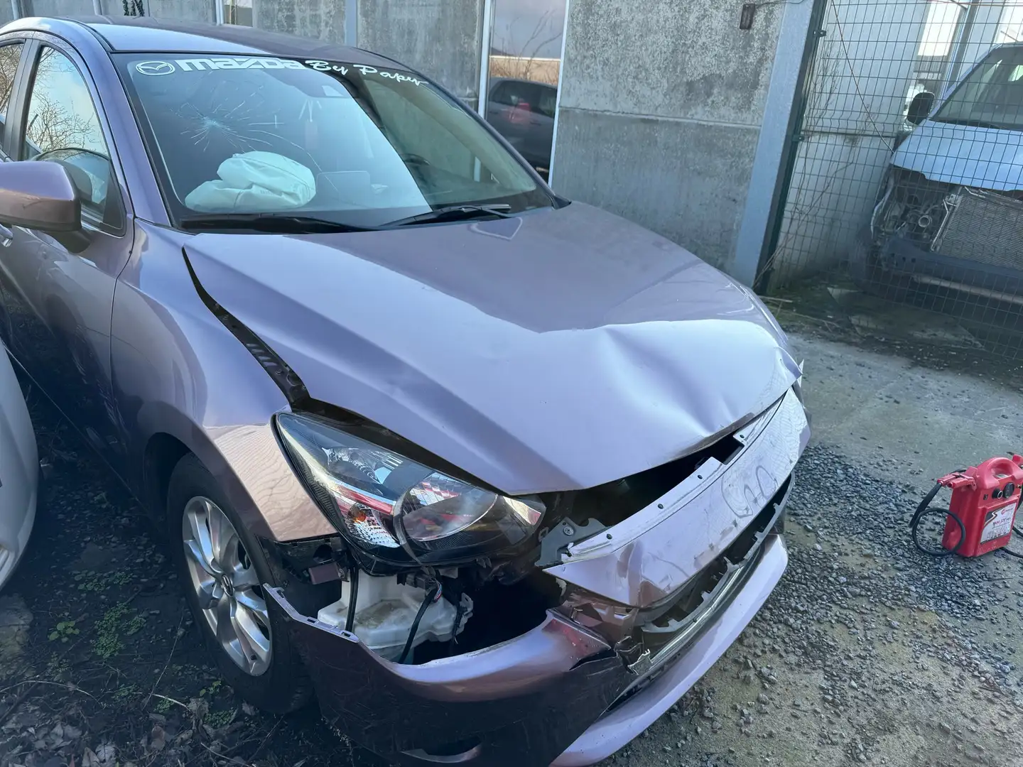 Mazda 2 1.5i Skyactiv-G. Eu6 Mauve - 2