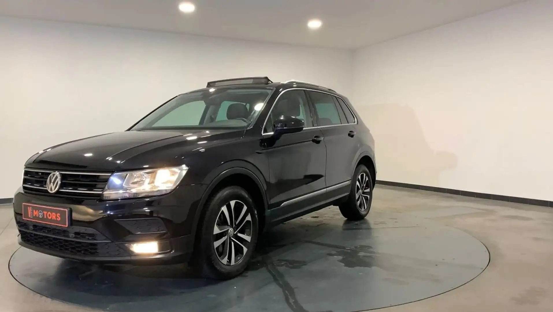 Volkswagen Tiguan 2.0 tdi 150ch iq drive 4motion dsg7 euro6d-t attelage to Zwart - 1