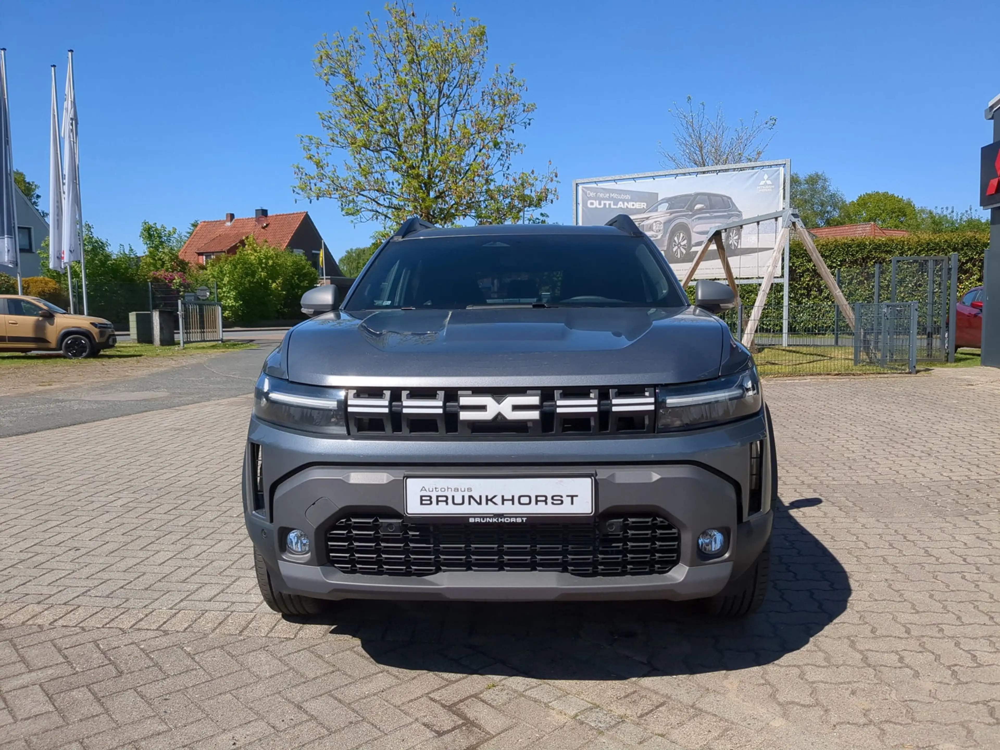 Dacia Duster Hybrid 155 Journey SHZ LKHZ Navi — photo 3