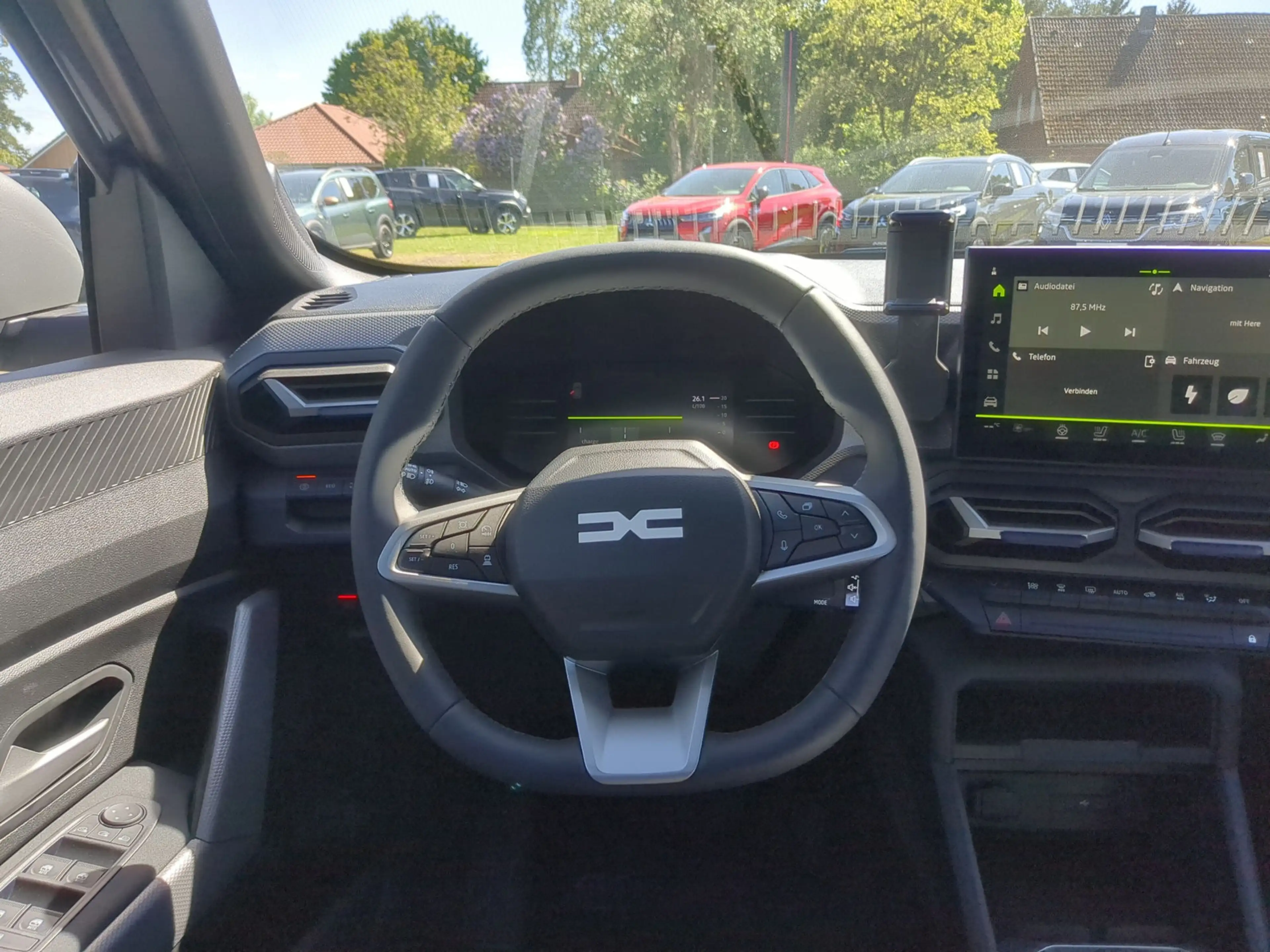 Dacia Duster Hybrid 155 Journey SHZ LKHZ Navi — photo 7