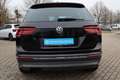 Volkswagen Tiguan Highline 2.0 TDI DSG LED ACC AHK Zwart - thumbnail 9