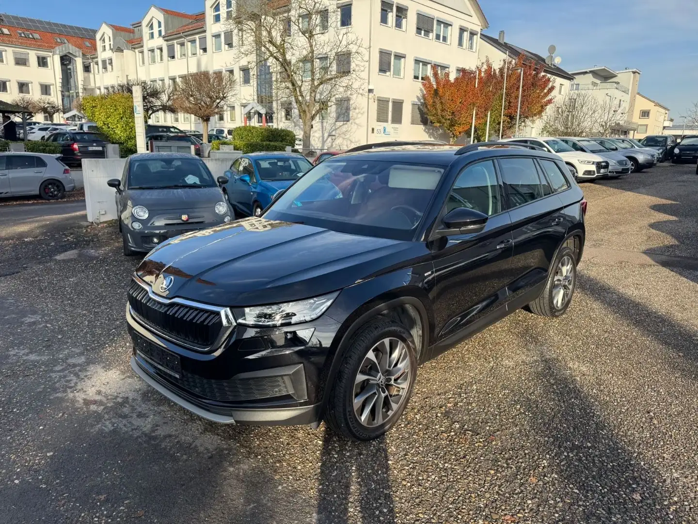 Skoda Kodiaq Clever 4x4*LED*ACC*LaneAss*Parkpilot Schwarz - 1