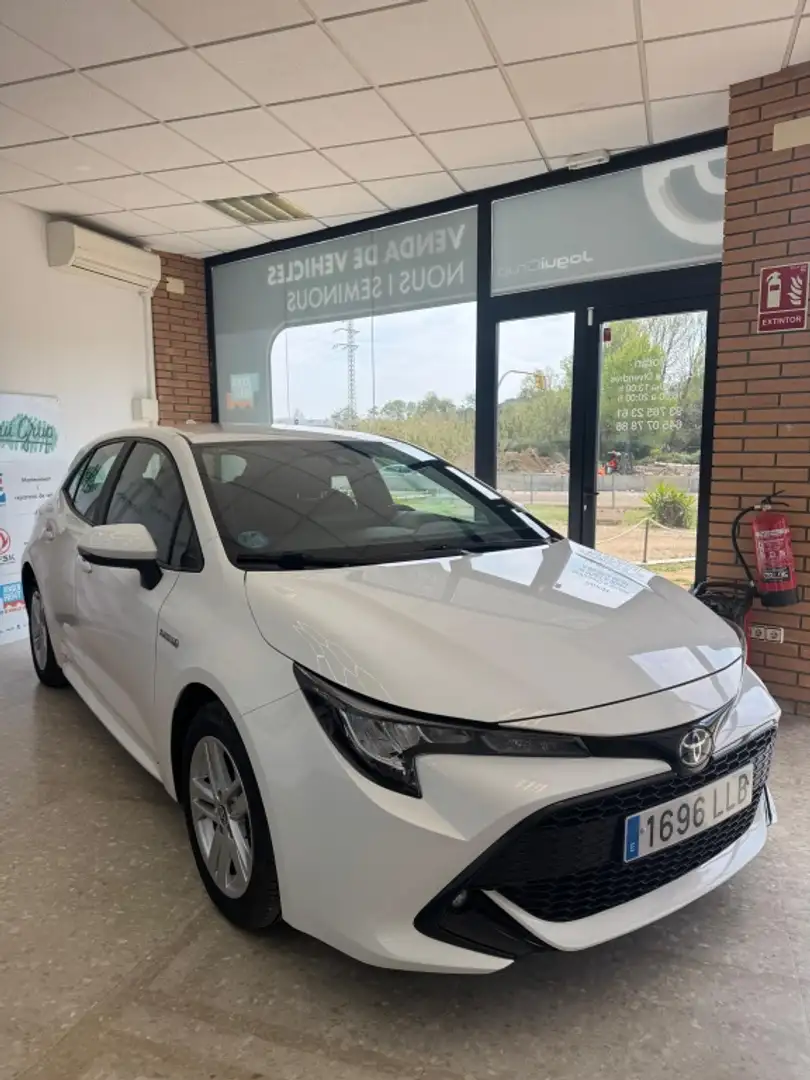 Toyota Corolla 125H Active Tech Weiß - 1