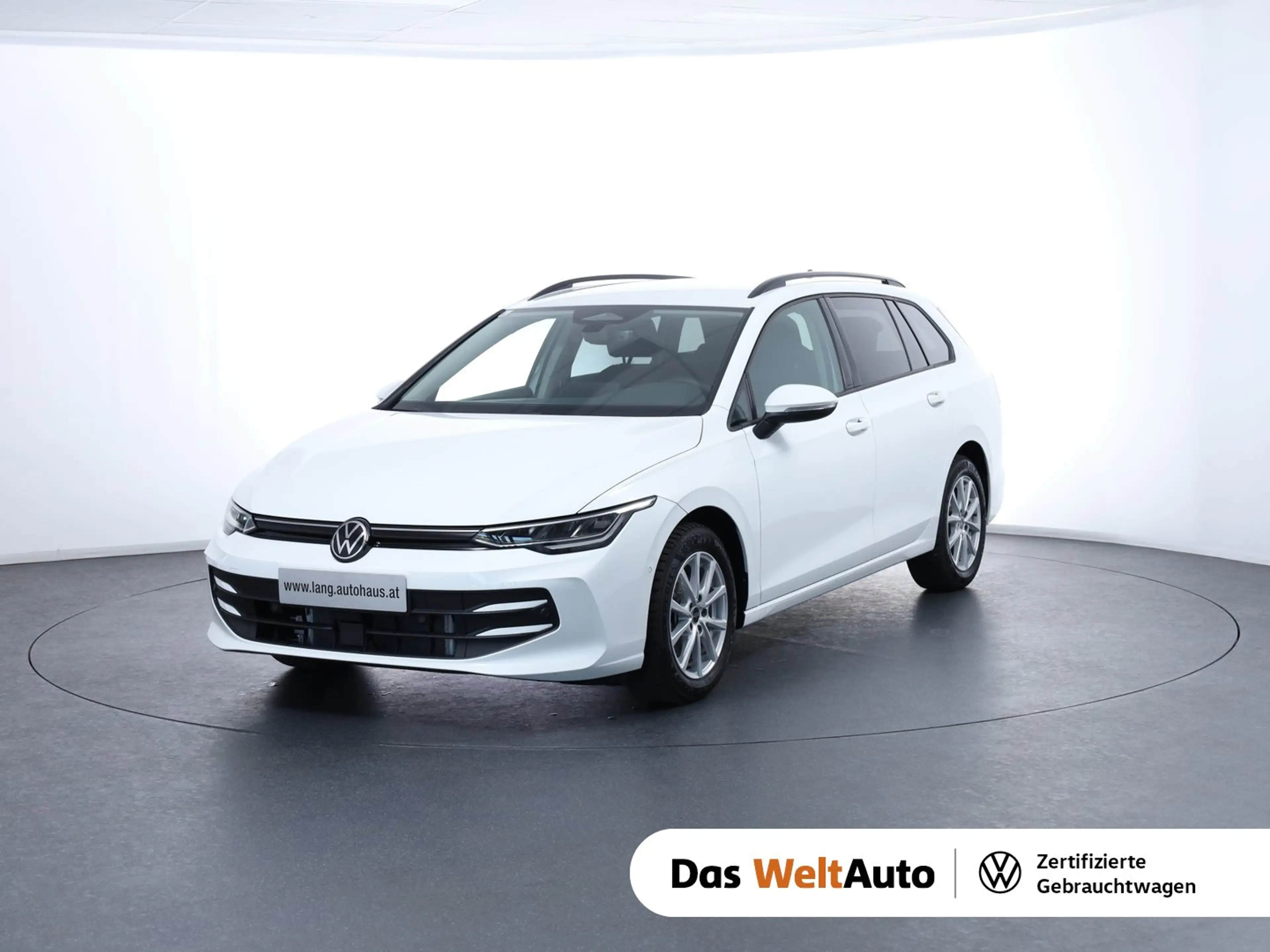 Volkswagen Golf Variant Business mHeV DSG