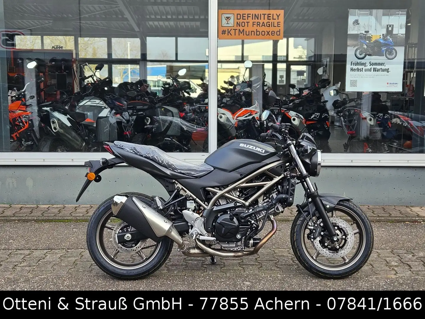 Suzuki SV 650 sofort verfügbar*Blau*Schwarz* Černá - 1