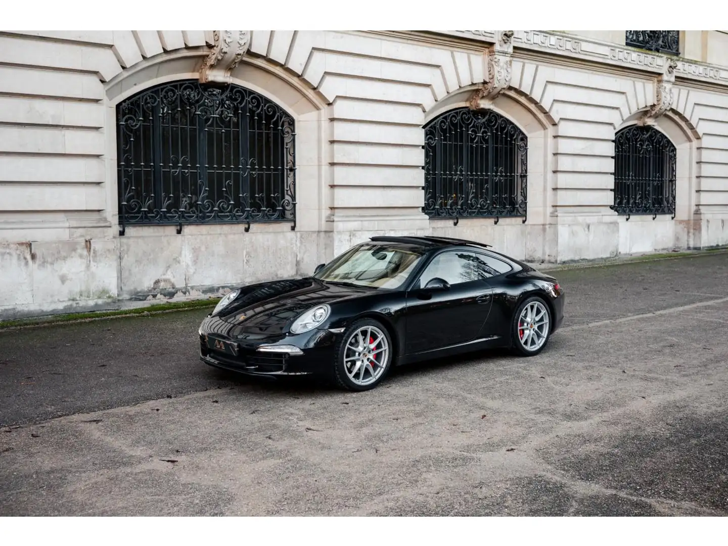 Porsche 911 3.8i - 400 - BV PDK  TYPE 991 COUPE Carrera S PHASE 1 Schwarz - 1