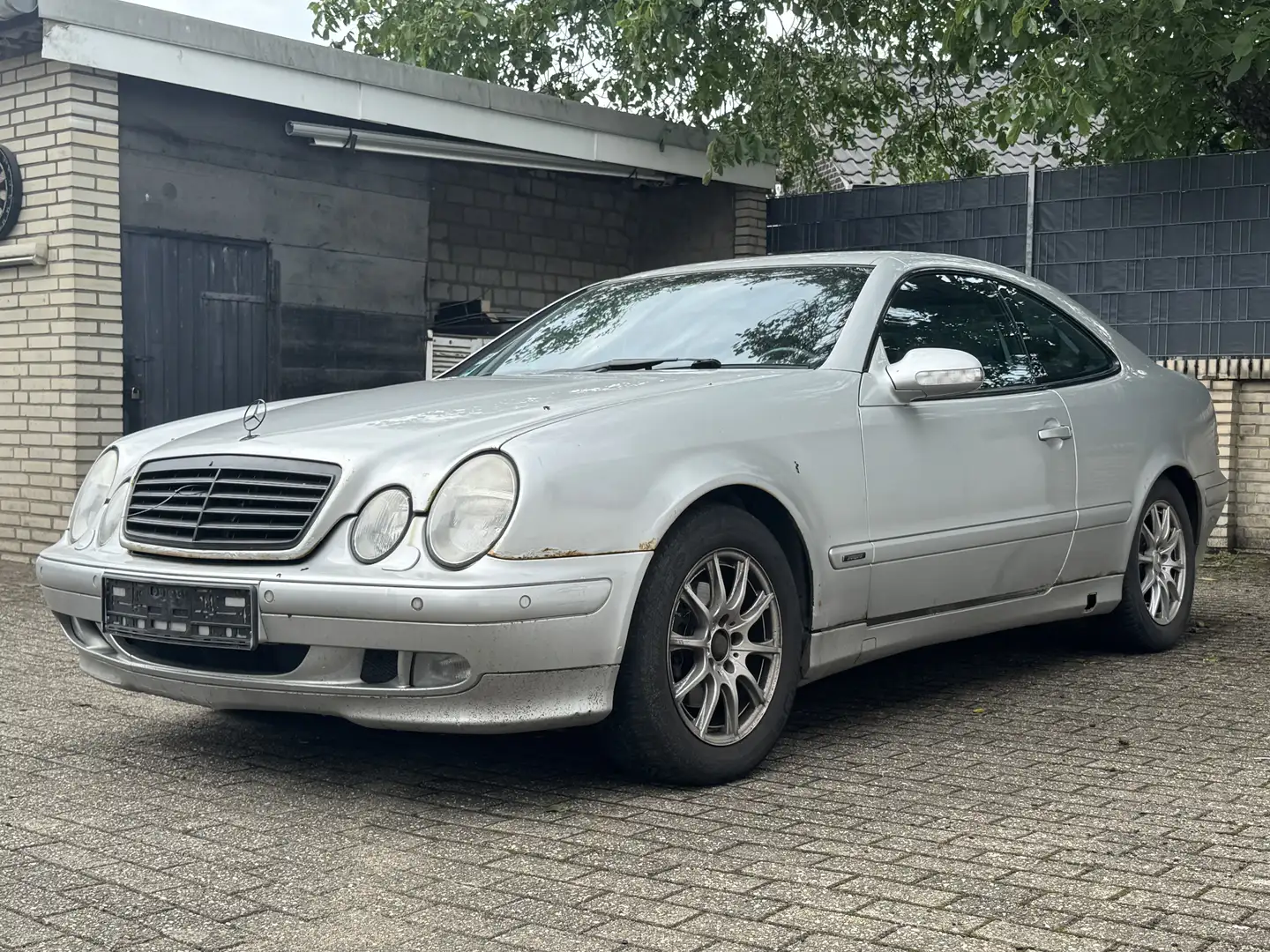Mercedes-Benz CLK 200 Coupe AvantgardeAnhängerkublung+TÜV 11.2025+PDC Silber - 1