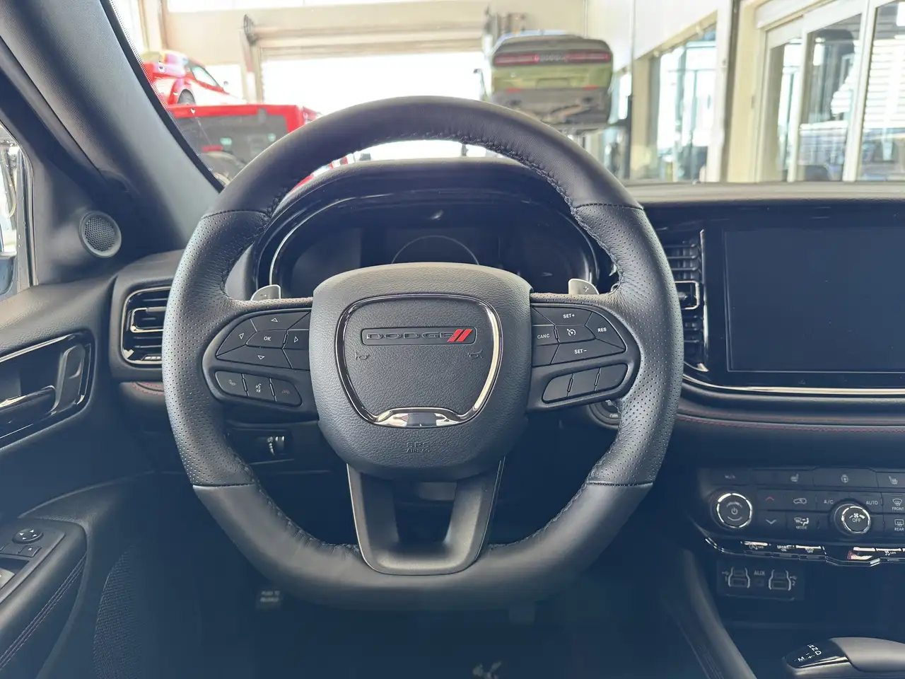 Dodge Durango снимка Dodge Durango