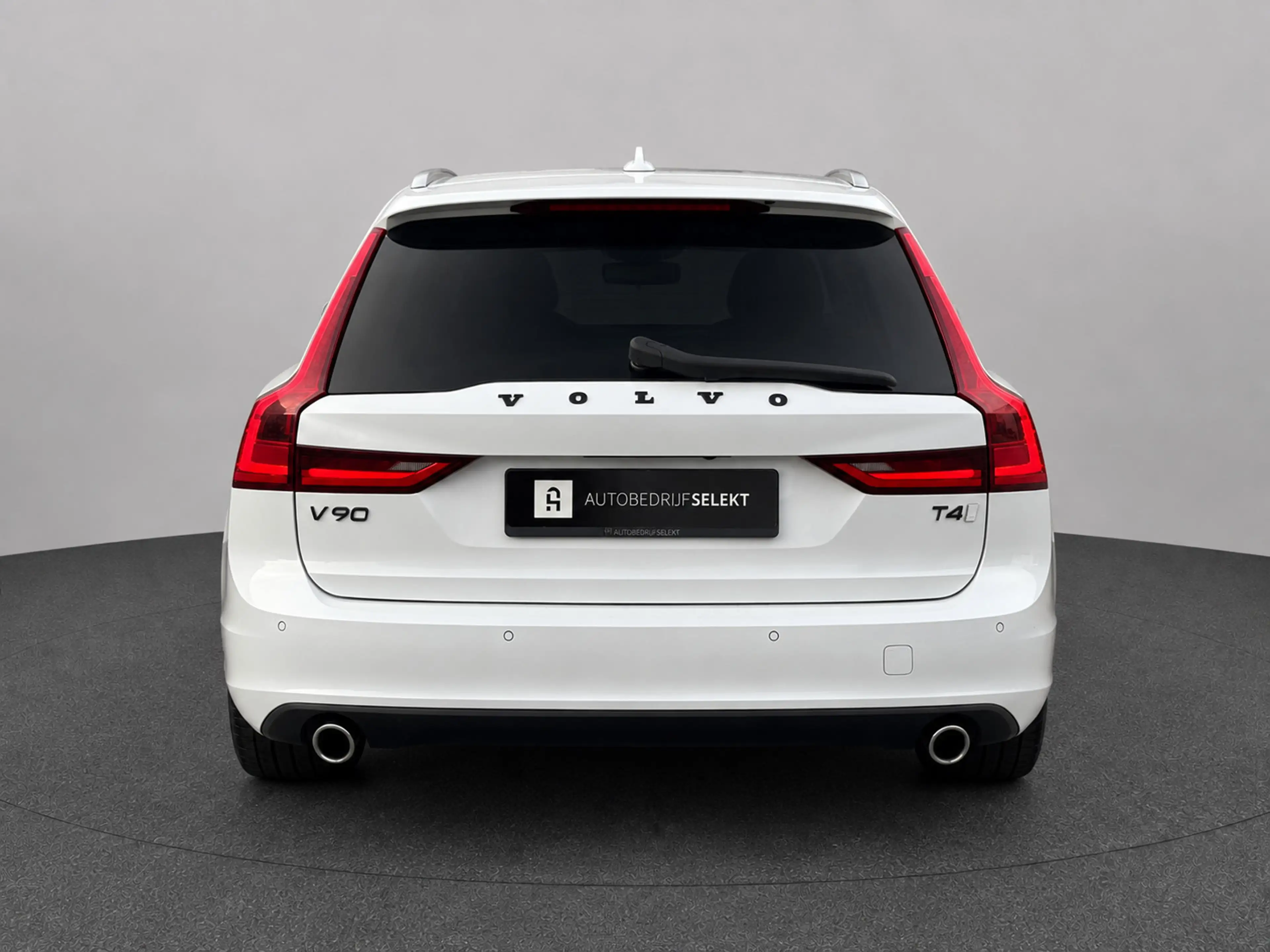 Volvo V90 2.0 T4 Inscription | Trekhaak | Head Up | Dodehoek — photo 11