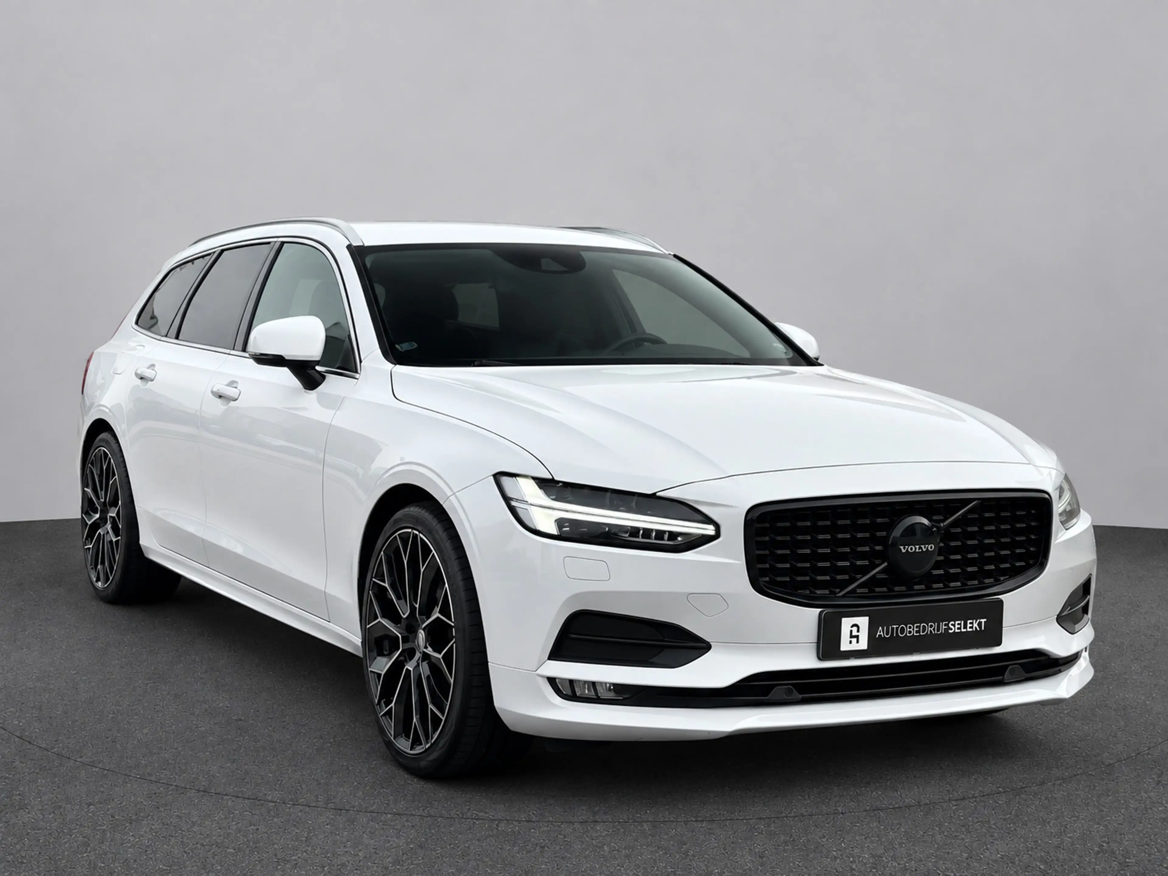 Volvo V90 2.0 T4 Inscription | Trekhaak | Head Up | Dodehoek — photo 12