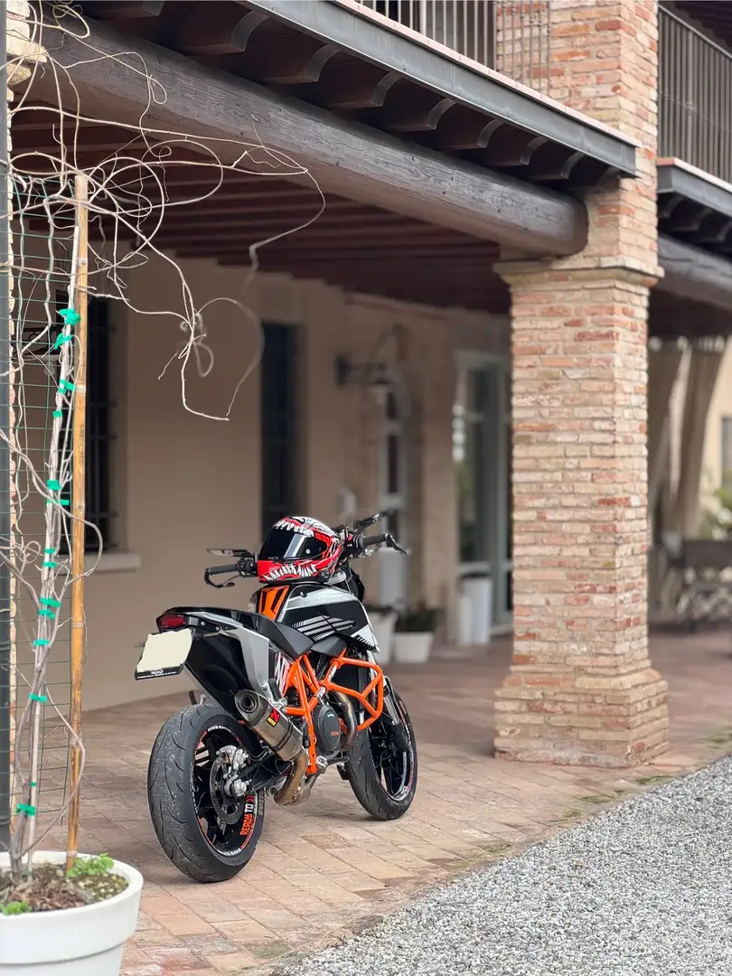 KTM 690 Duke - 2
