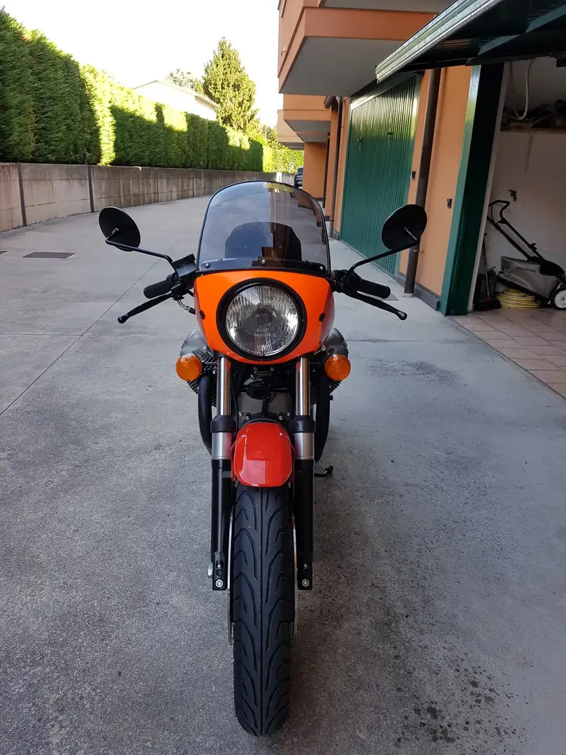 Moto Guzzi 850 Le Mans Rosso - 2