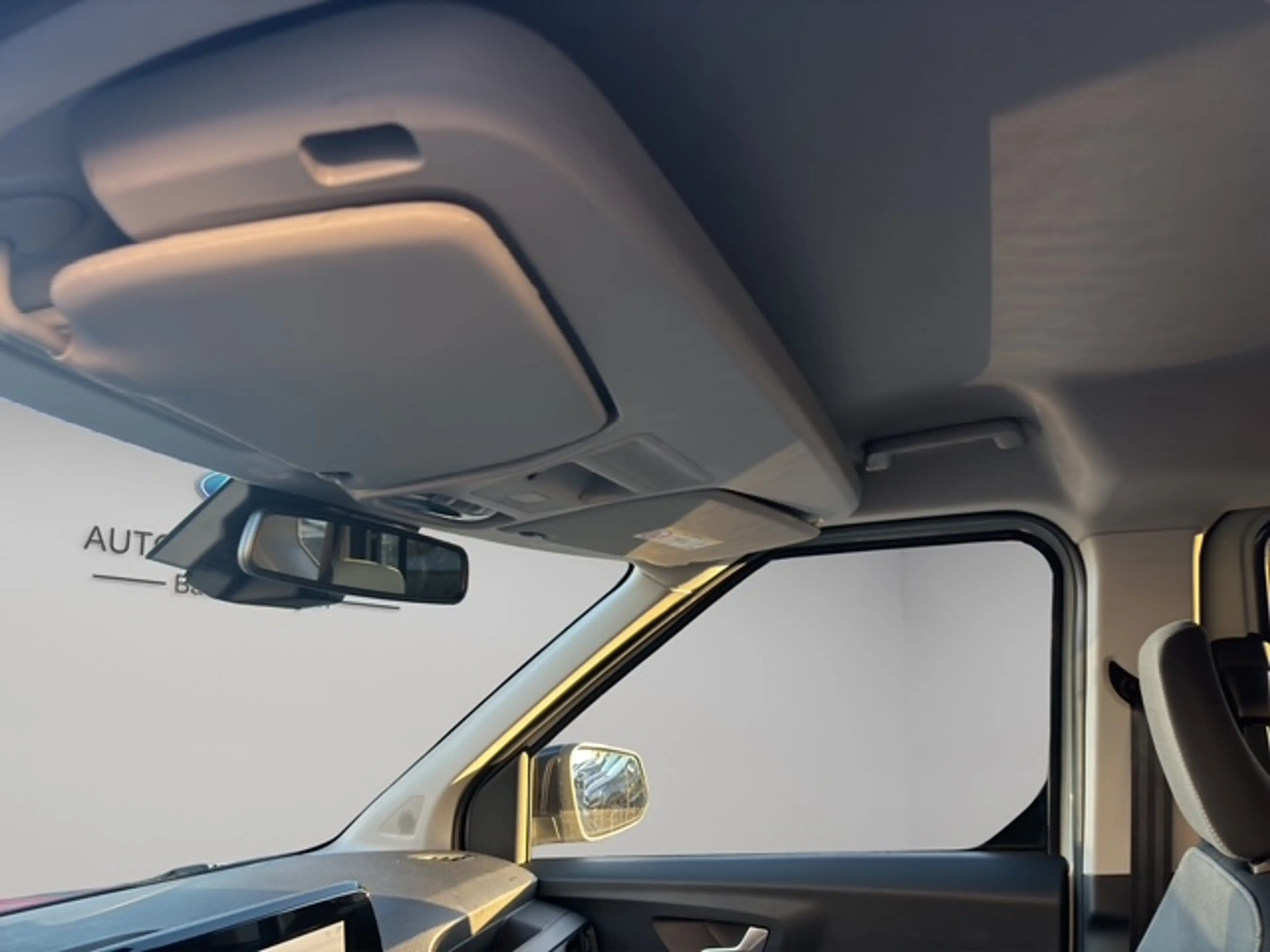 Ford Tourneo Courier Titanium Fahrerassistenz-Paket 3 — photo 11