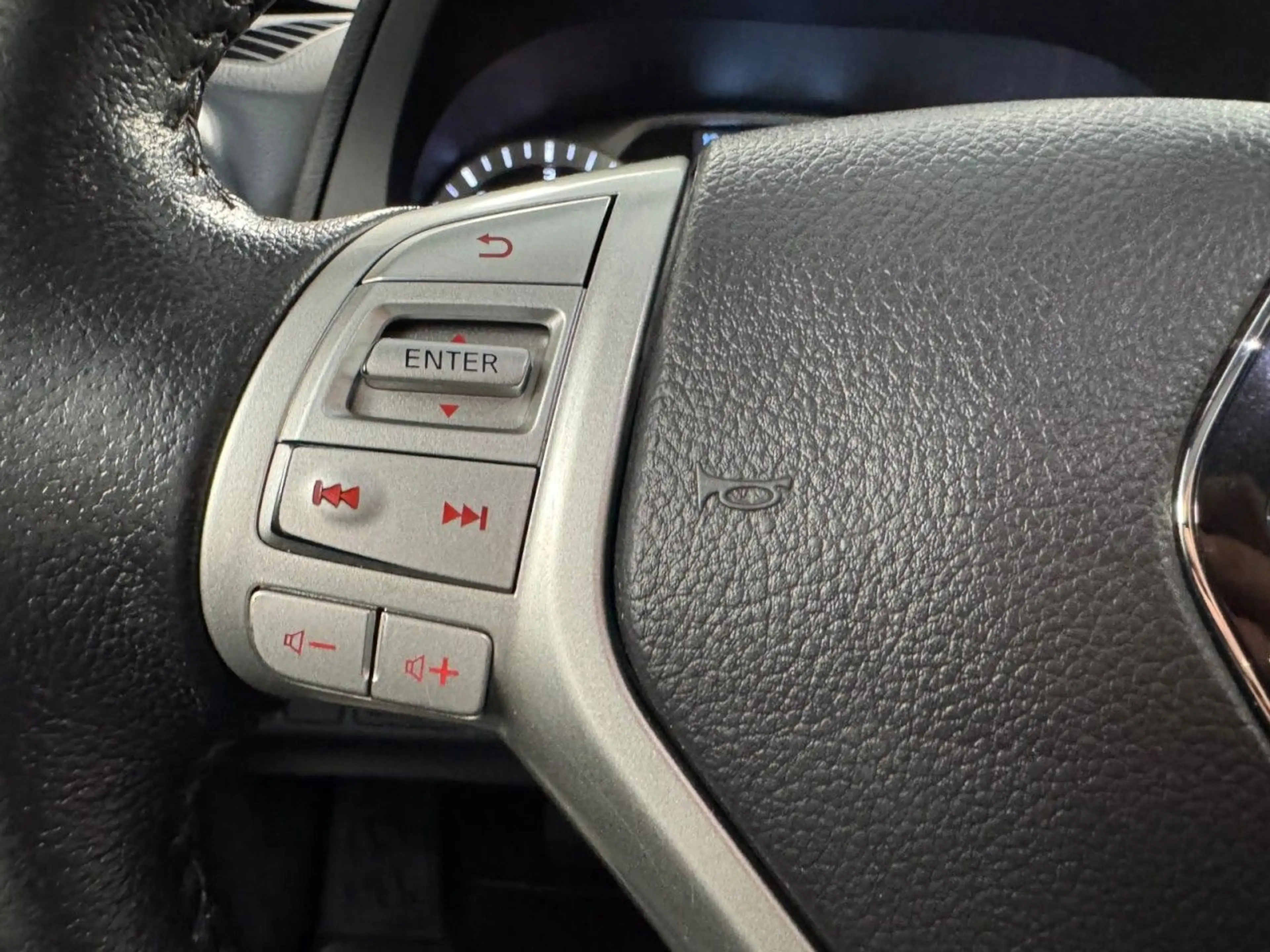 Renault Alaskan Intens Double Cab 4x4 Aut*Navi*LED*Tempo — photo 13