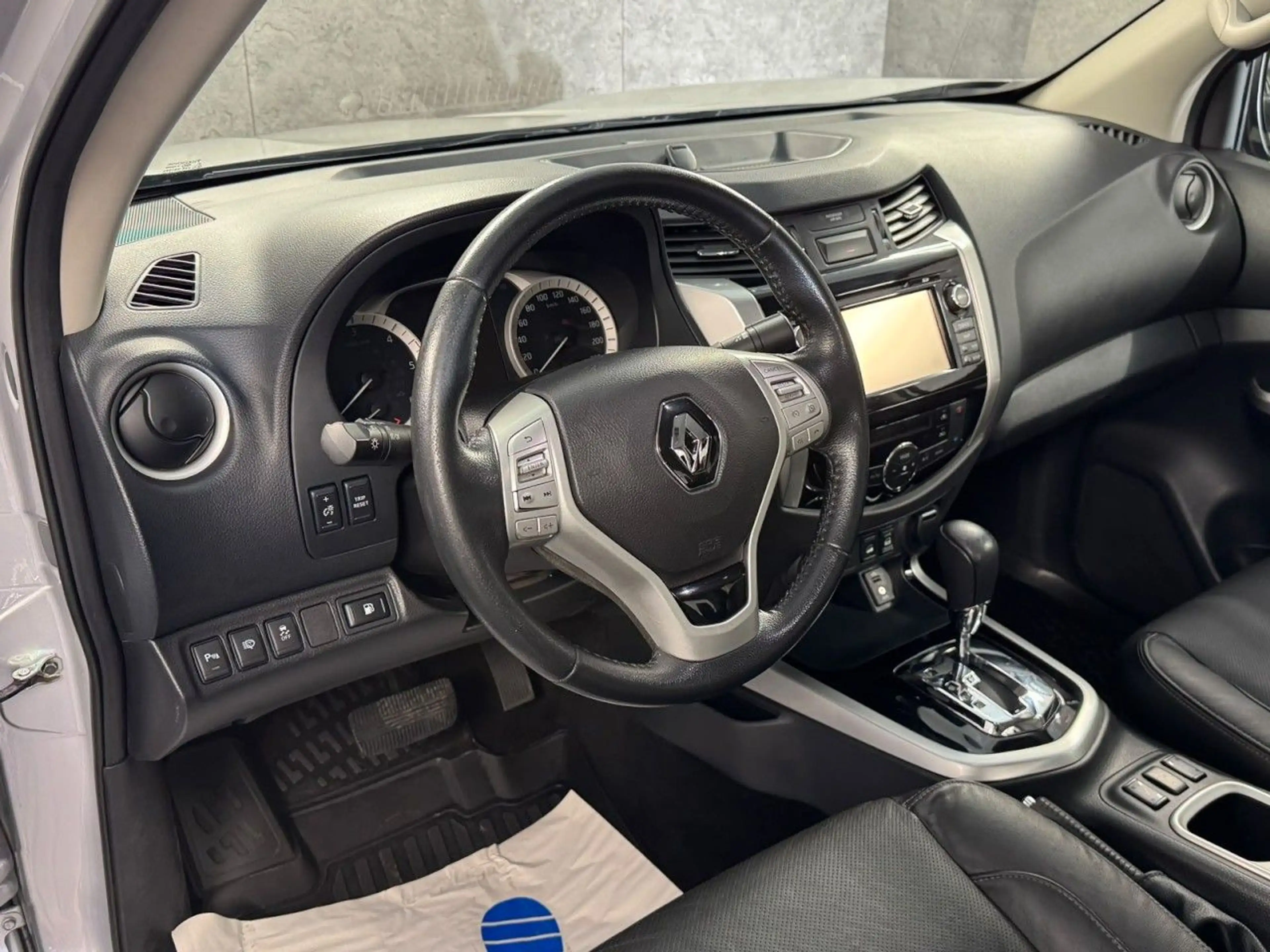 Renault Alaskan Intens Double Cab 4x4 Aut*Navi*LED*Tempo — photo 8