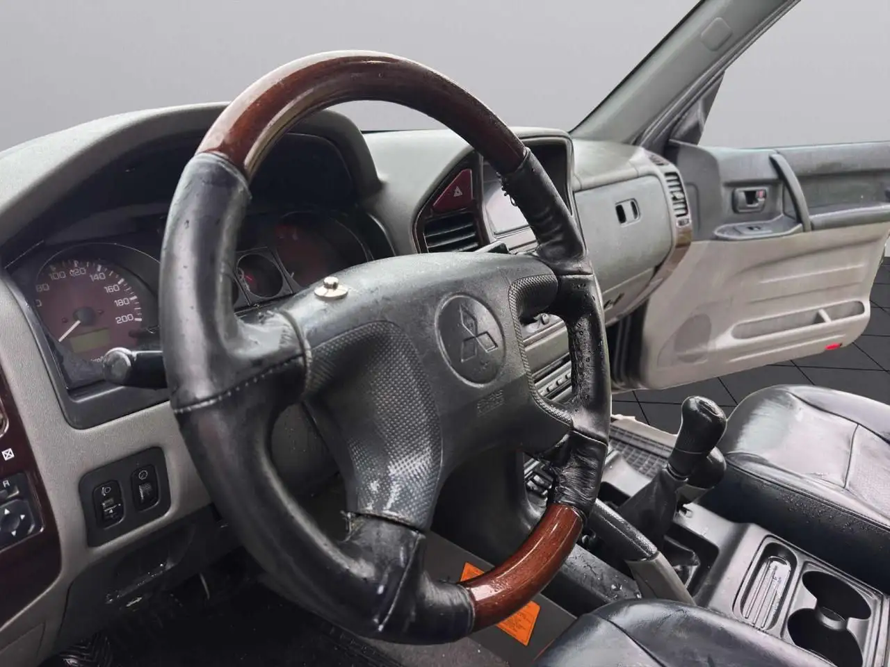 Mitsubishi Pajero 3.2 16V TDI 165 CV 3P OTTIME CONDIZIONI-PELLE-, foto 11