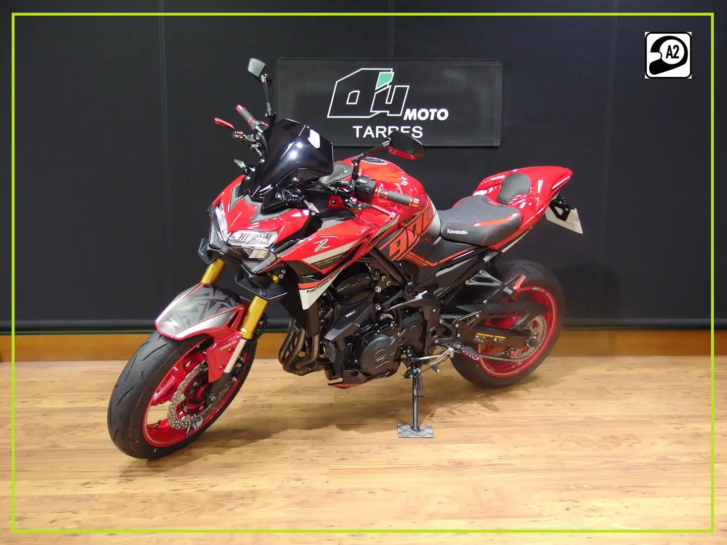 Kawasaki Z 900 Rouge - 2