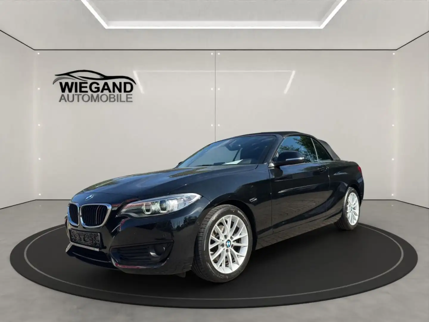BMW 218 d Cabrio AUT+PDC+XENON+STZH+TEMPOMAT+KLIMAAUT Schwarz - 1