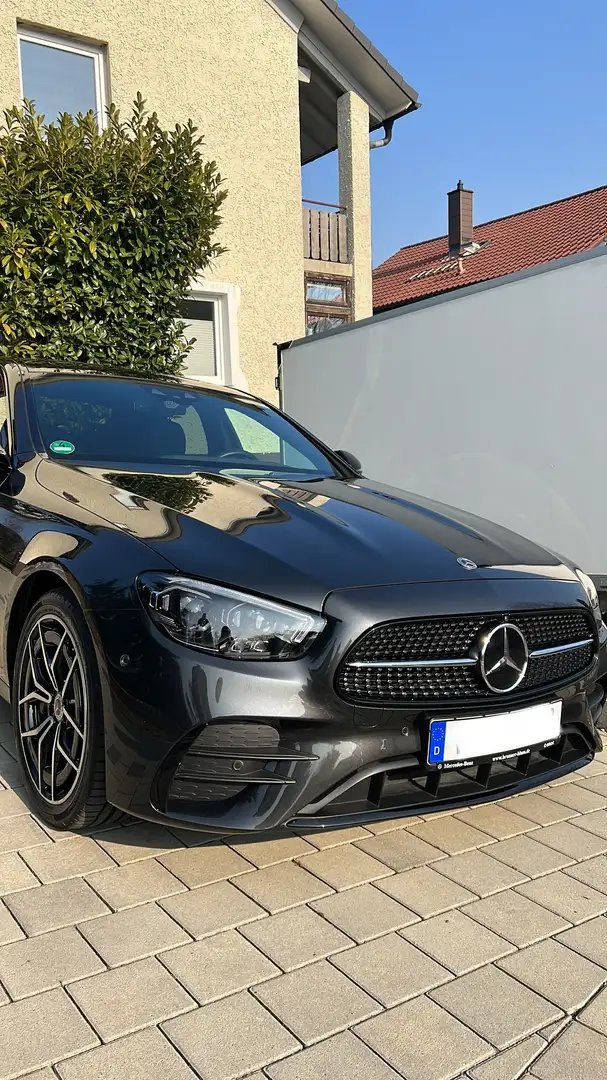 Mercedes-Benz E 450 E 450 4Matic AMG Line + Pano + Burmester Gri - 2