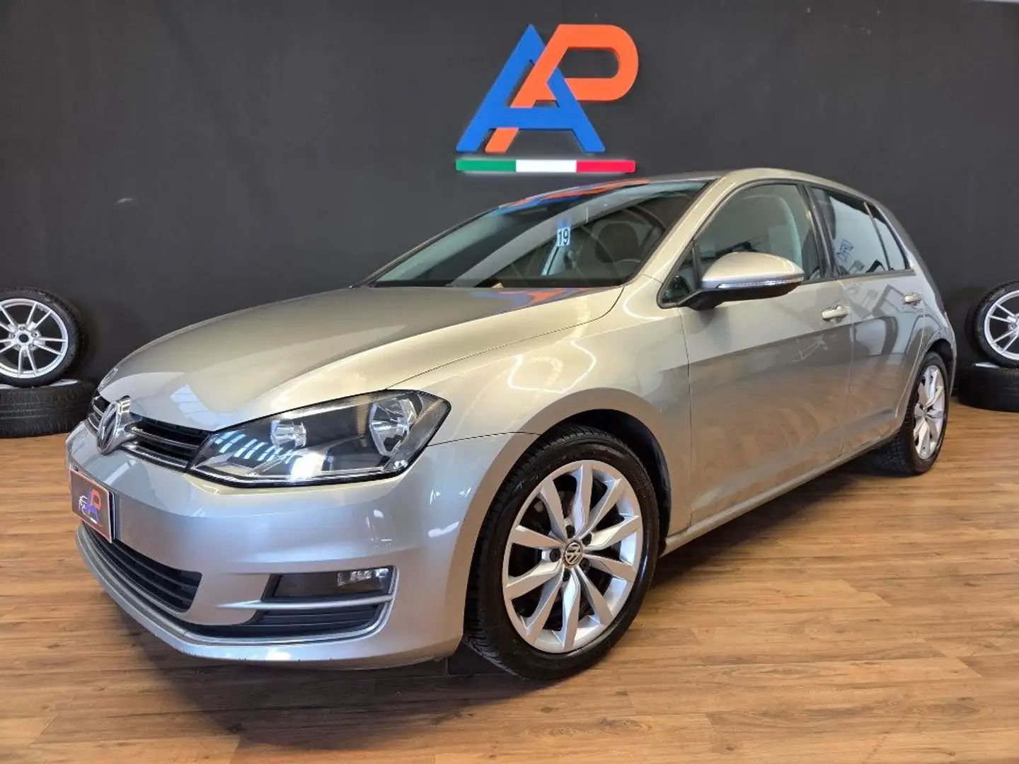 Volkswagen Golf Business 1.4 TSI 5p. Highline BlueMotion Technolog Grigio - 1