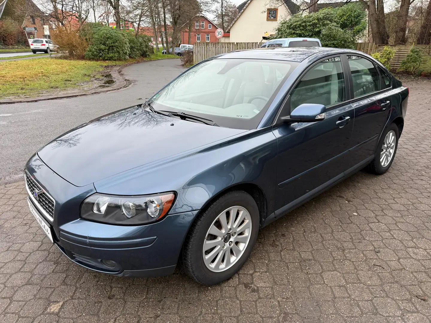 Volvo S40 1.8 Momentum *nur 100 TKM*1.Hand*Scheckheft*eSD* Blau - 2