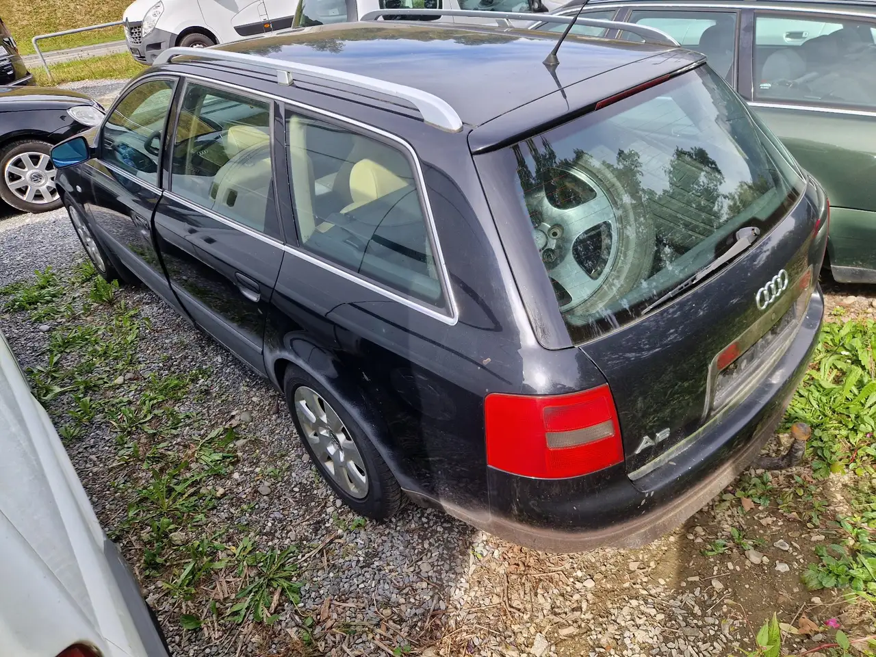 Audi A6 Avant 2,5 Business TDI Schaltgetriebe, foto 8